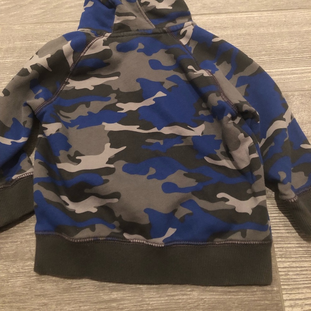 Excellent condition Gymboree camo sweatshirt boys - Picture 4 of 4